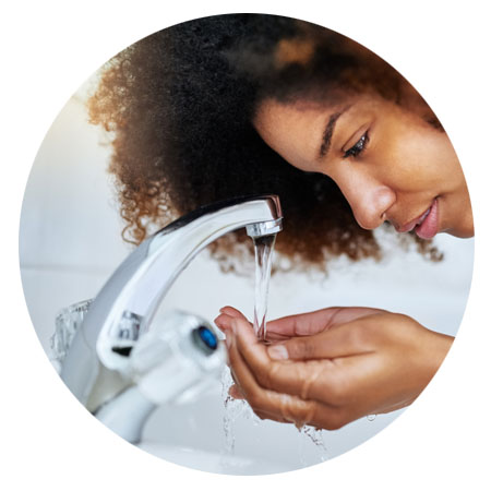 Young Skin - Welke gezichtsreiniger past bij jouw huidtype - sfeerbeeld