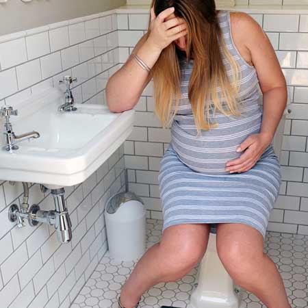 dit-moet-je-weten-over-aambeien-tijdens-je-zwangerschap-sfeerbeeld