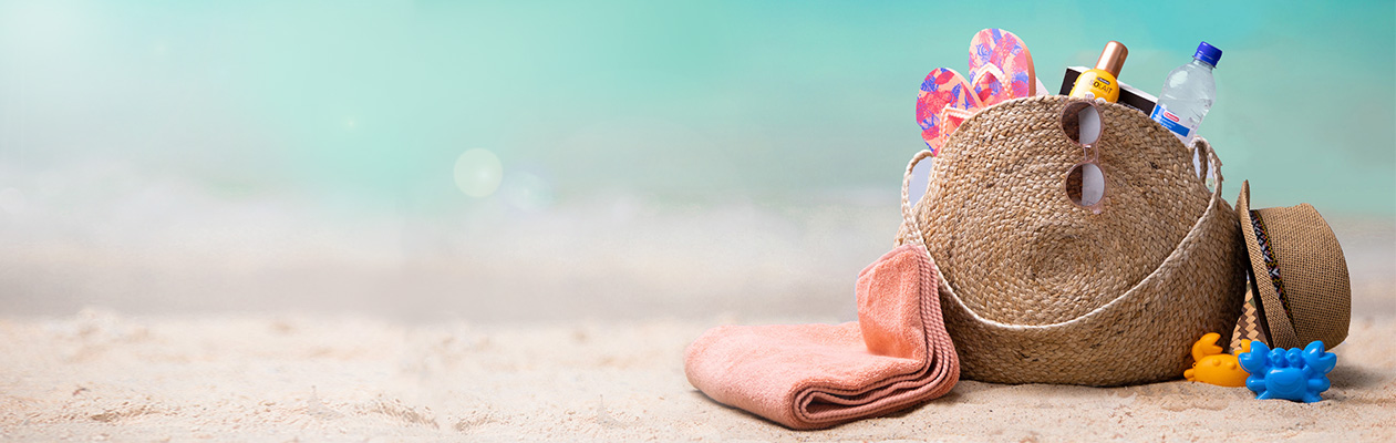 Header_- 9 dingen die niet mogen ontbreken in je strandtas