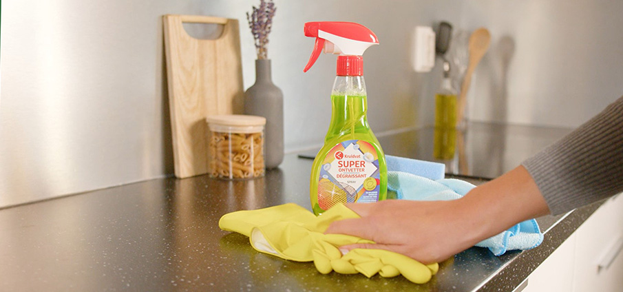 Devenez un(e) pro de la propreté, grâce à nos astuces de nettoyage ! 