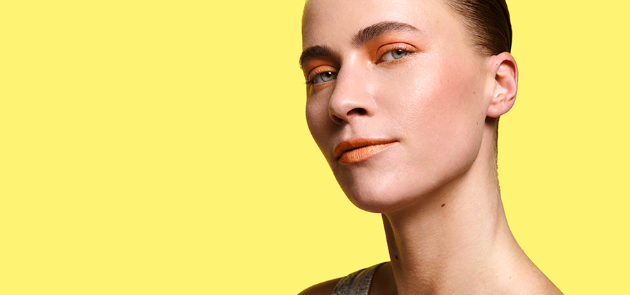 Apricot make-uplook: hallo oranje tinten!