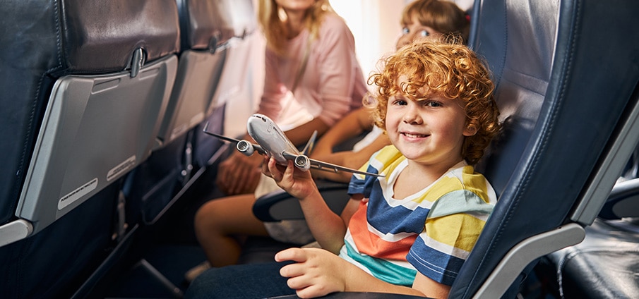 Speelgoed voor in het vliegtuig: tips en inspiratie