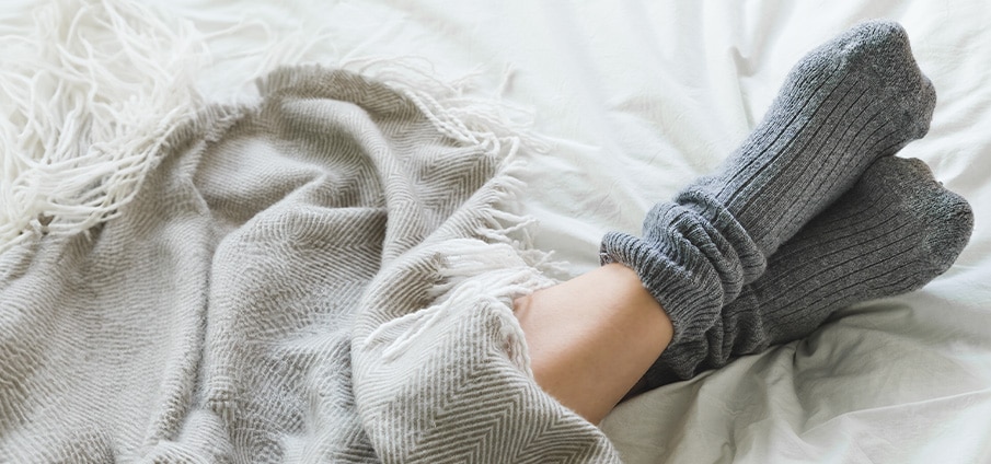 Pieds froids : cause & 6 conseils pratiques