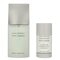 Le Coffret L'Eau D'Issey Pour Homme Issey Miyake allie un parfum envoûtant et masculin à un look luxueux. Le cadeau parfait pour tout homme qui veut faire impression !