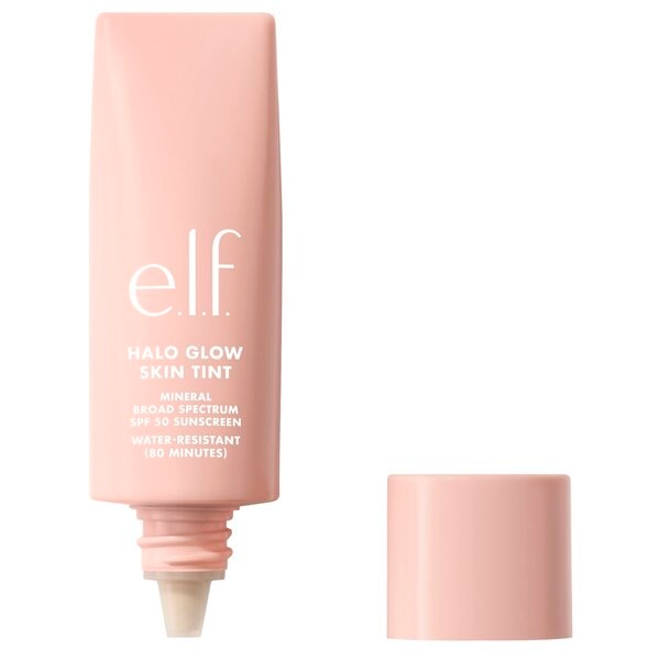e.l.f. Skin Tint Halo Glow FPS50 5 Light Warm