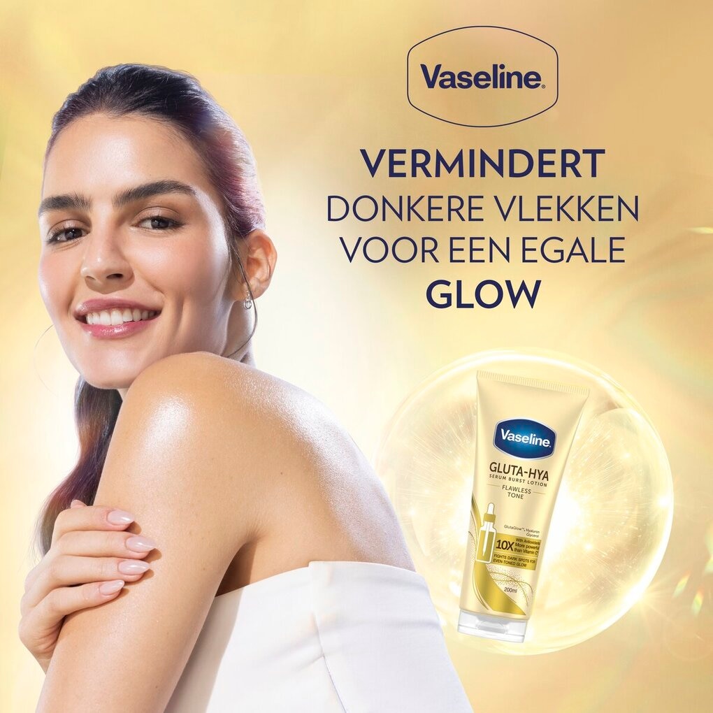 Vaseline Gluta-Hya Flawless Tone Serum Burst Lotion