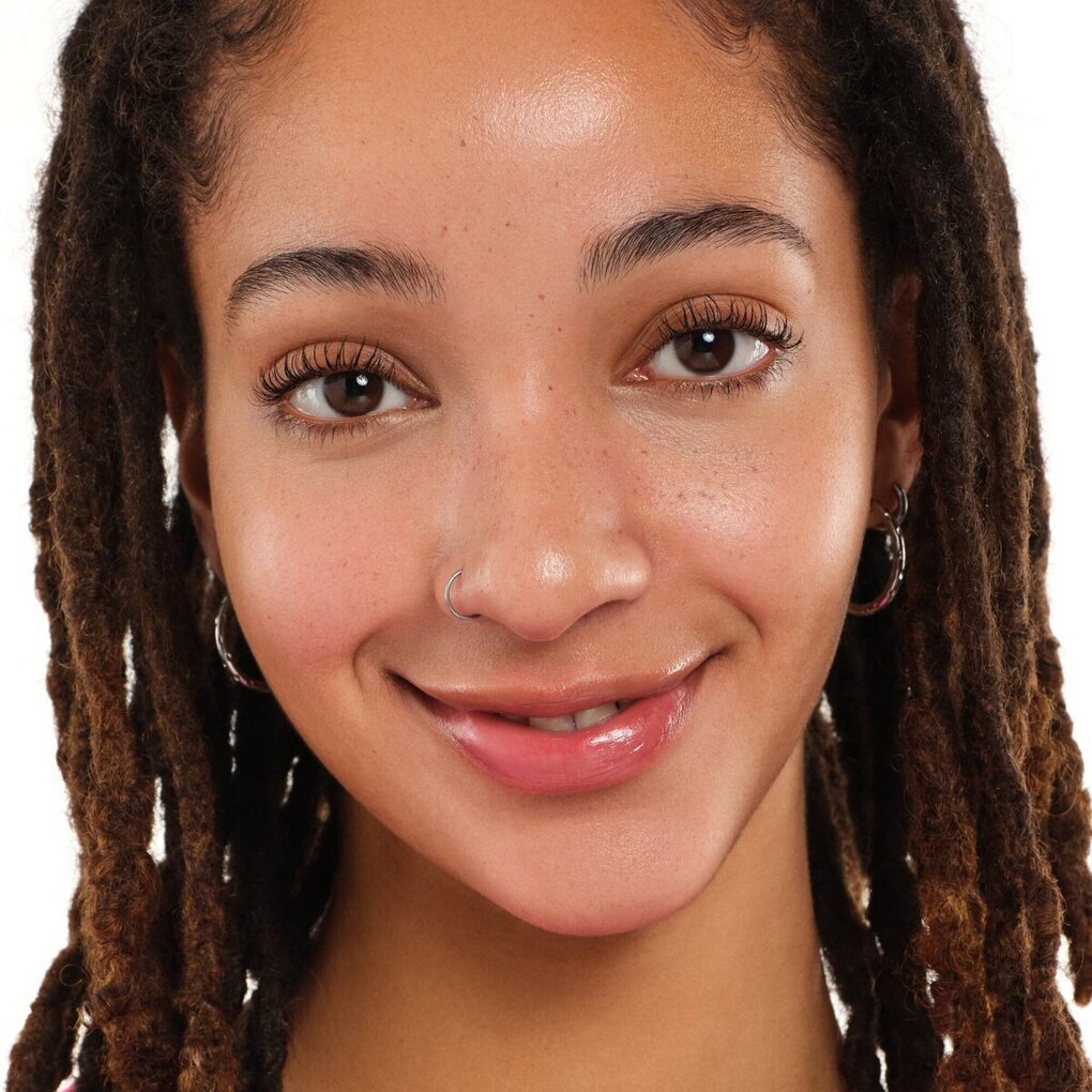 Essence Silky Blur 170 Hydrating Longwear Concealer