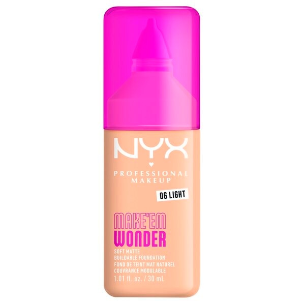 NYX Professional Makeup Make 'Em Wonder 06 Light Foundation