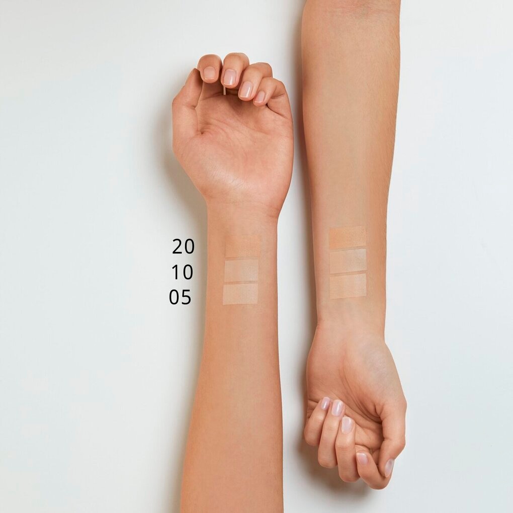 Essence Skin Lovin' Sensitive 20 Medium Concealer