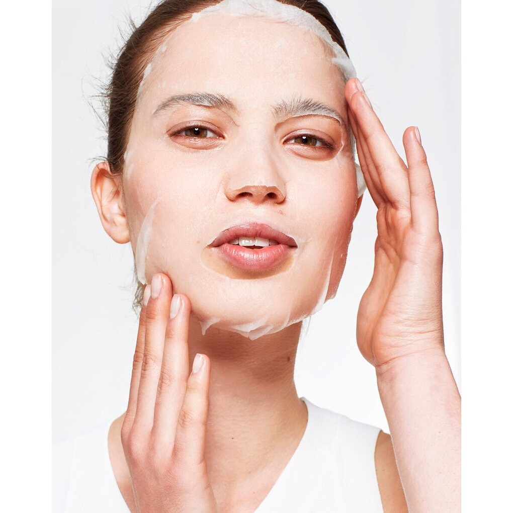 Garnier SkinActive Hydra Bomb Kamille en Hyaluronzuur Tissuemasker