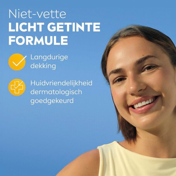 NIVEA Sun Breathable Uv Specialist SPF50+ Light Tinted Ultra Light Daily Fluid